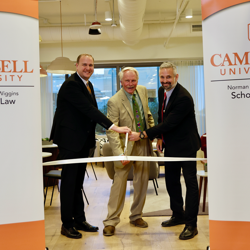 {{ item_info.title }}